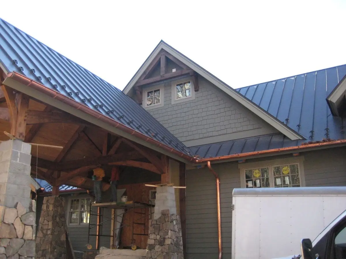 Craftsman Roofing team delivering quality roofing work in Burlingame